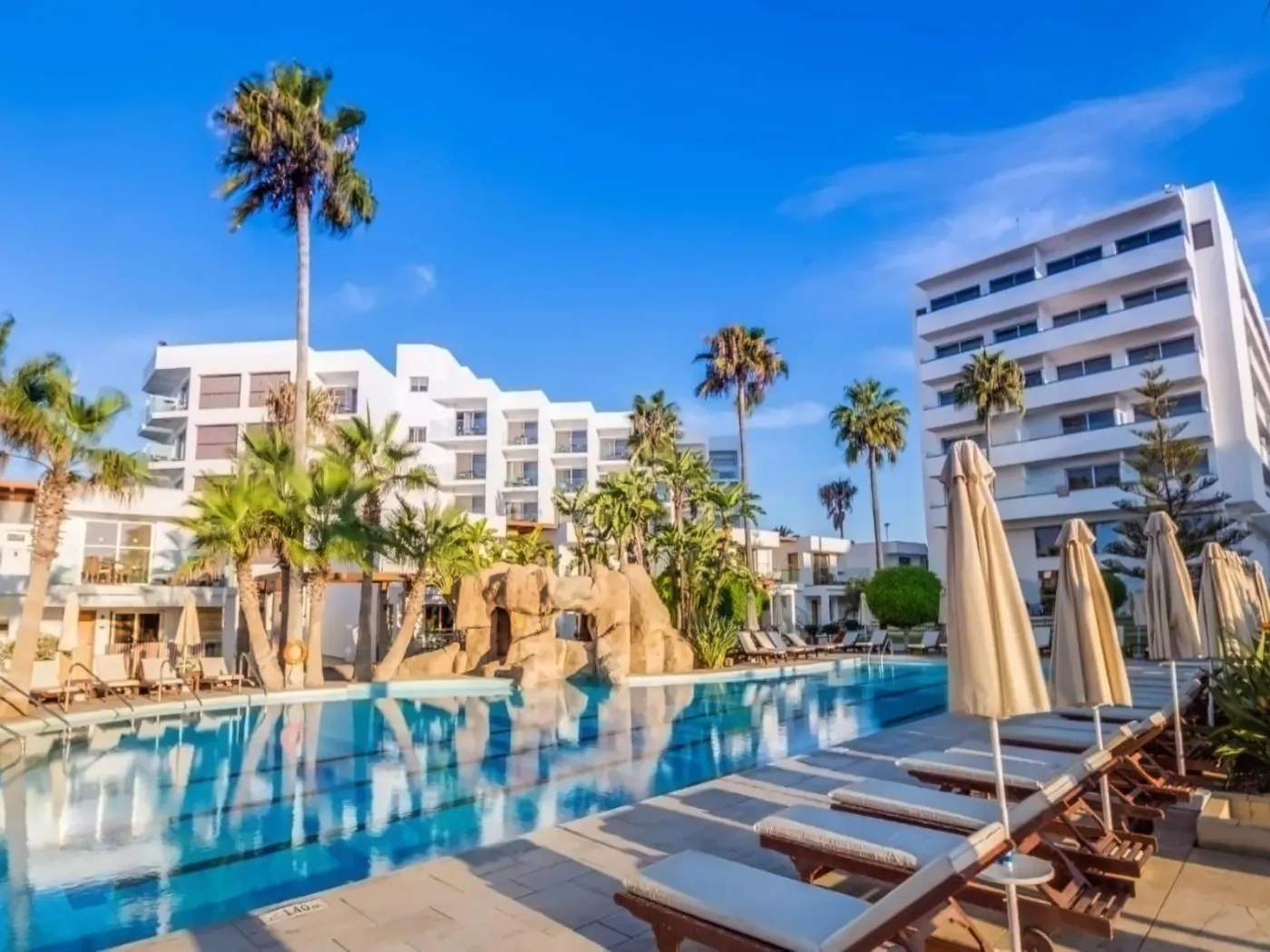 Adams Beach Hotel