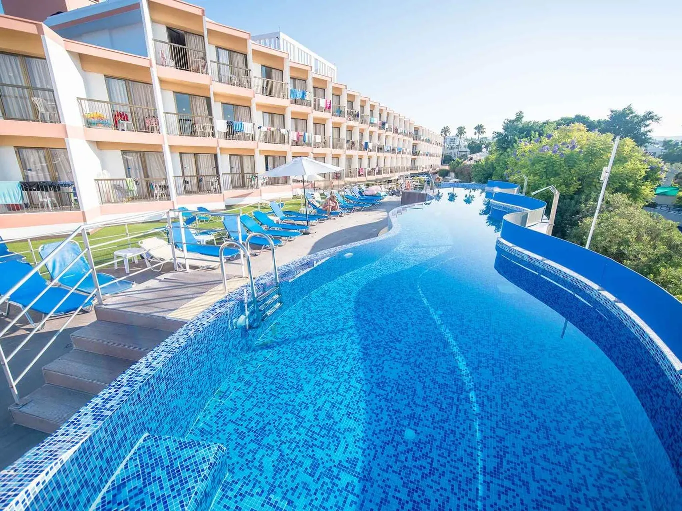 Avlida Hotel