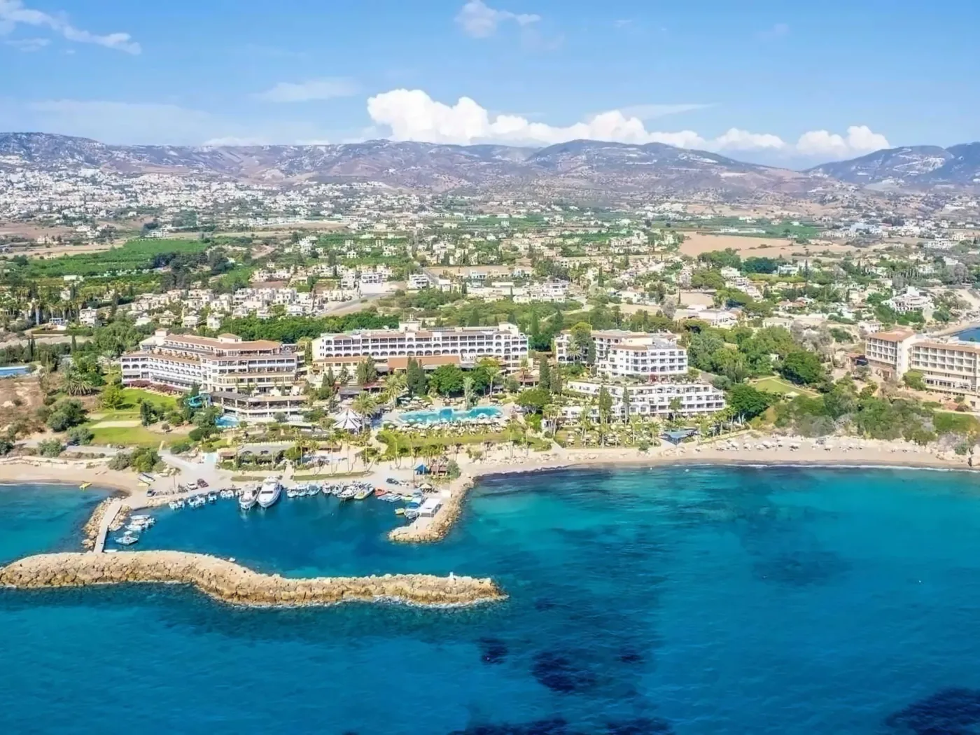 Coral Beach Hotel & Resort