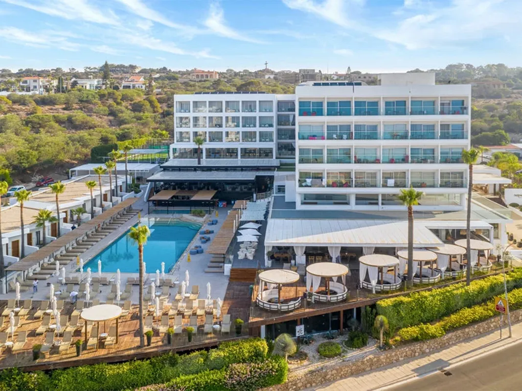 Napa Mermaid Hotel & Suites