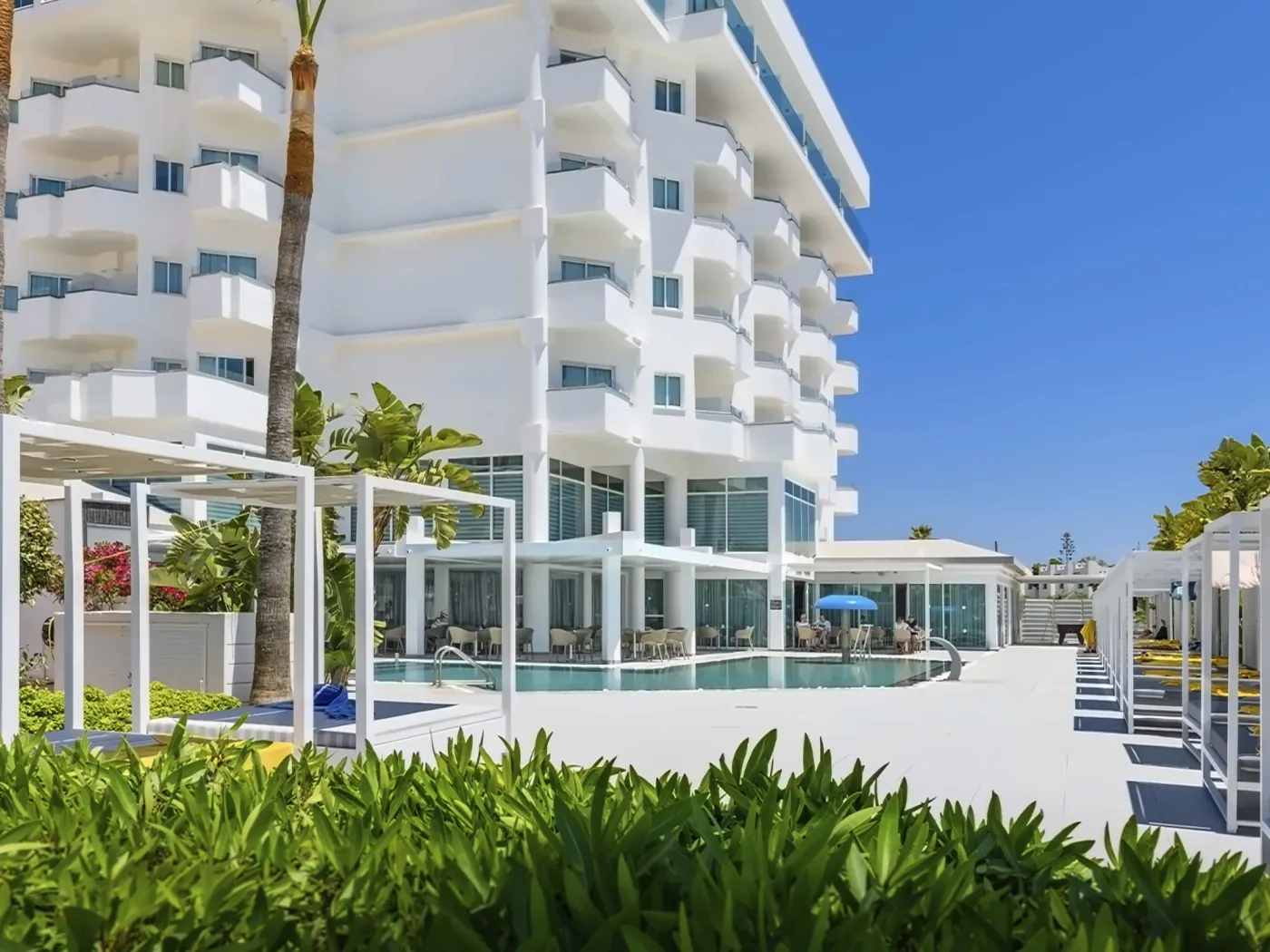 Tasia Maris Sands Beach