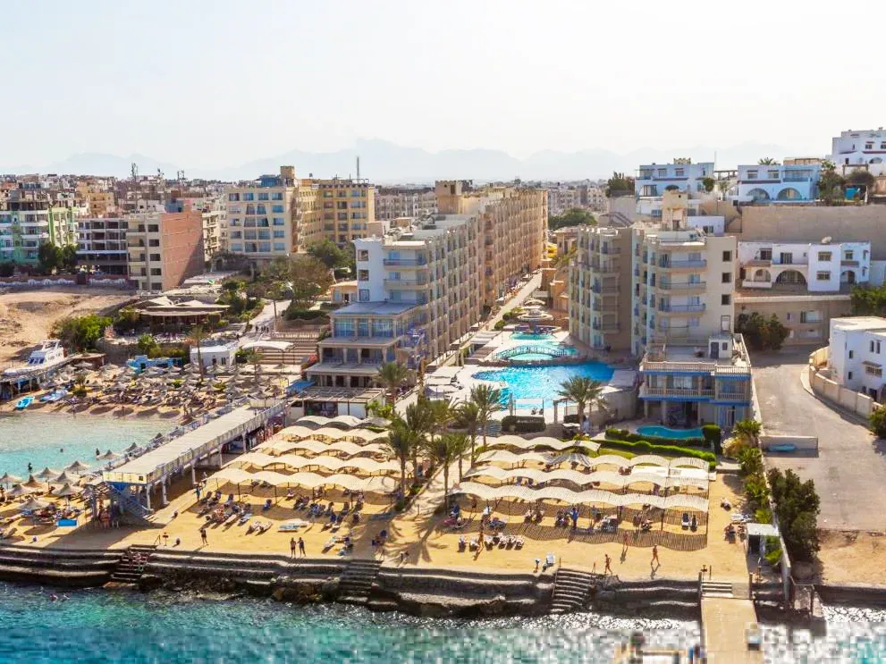 Sphinx Aqua Park Beach Resort