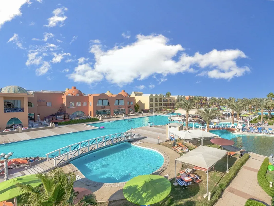Titanic Beach Spa & Aquapark Hurghada