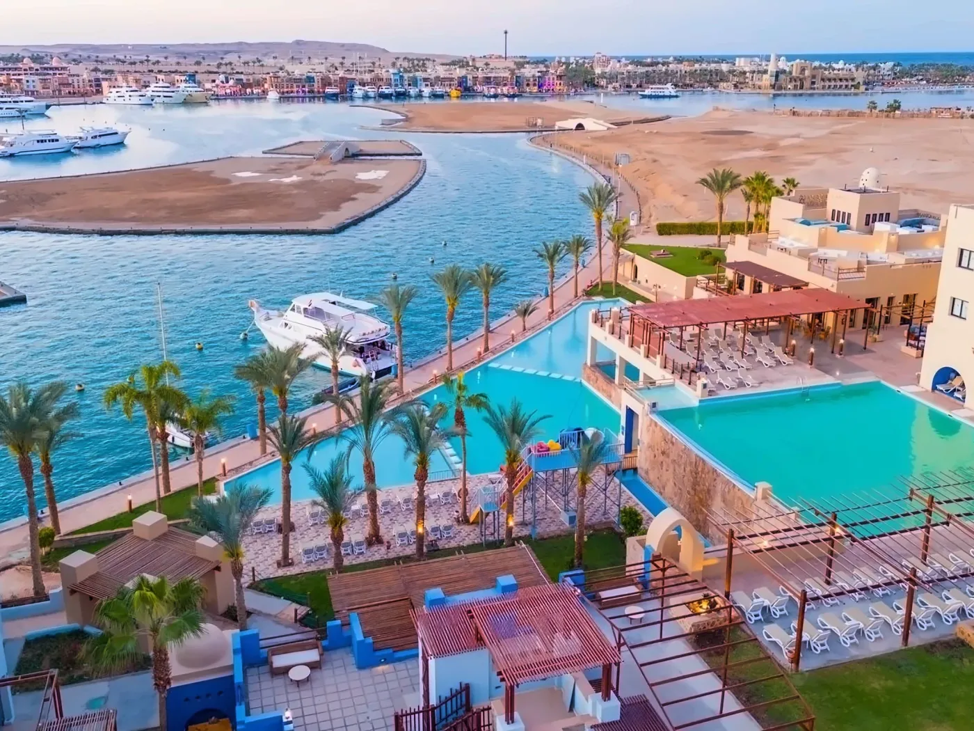 Marina Lodge At Port Ghalib