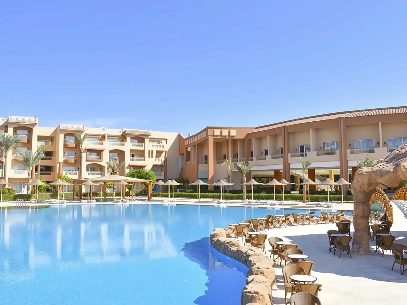 Parrotel Lagoon Waterpark Resort