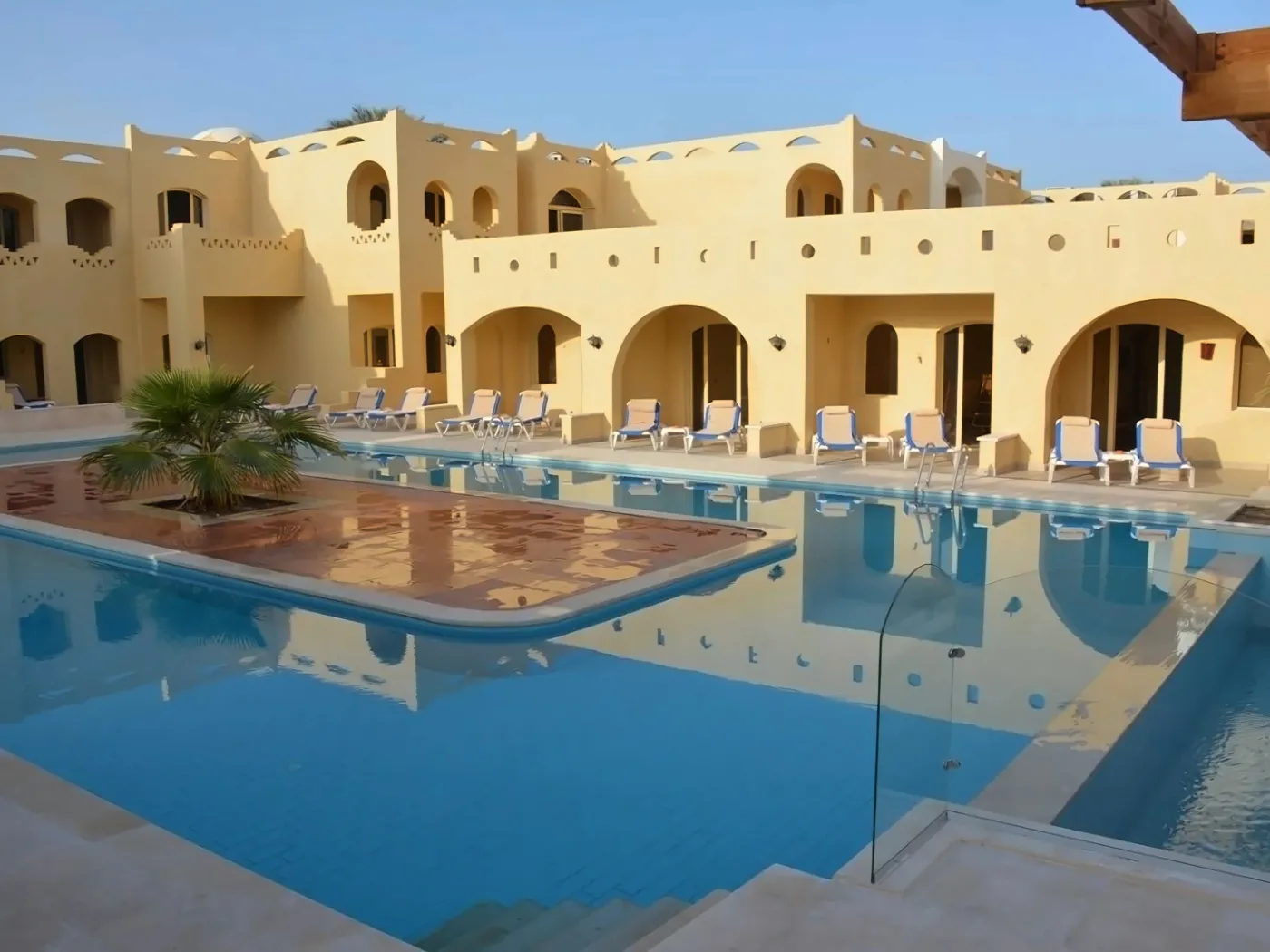 Romance Regency Club