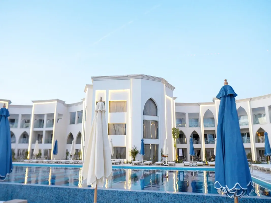 Sunrise Remal Beach Resort