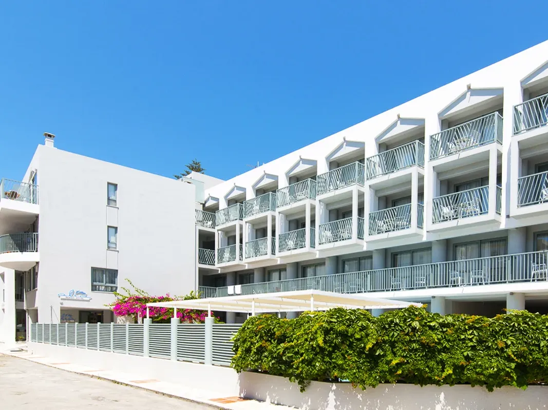 Alia Beach Hotel