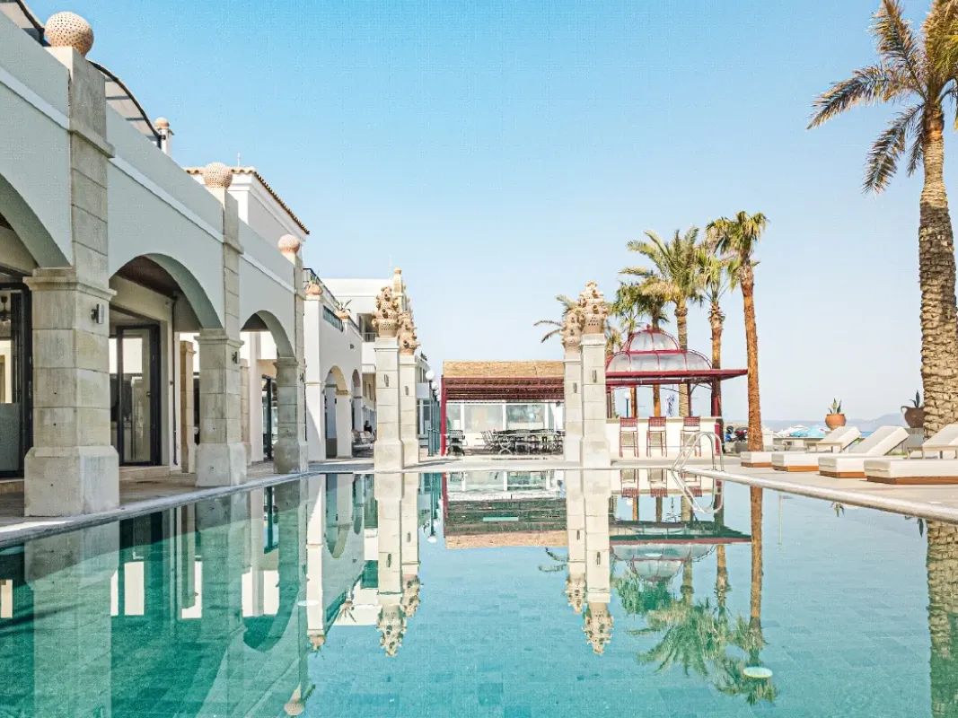 Grecotel Plaza Beach House
