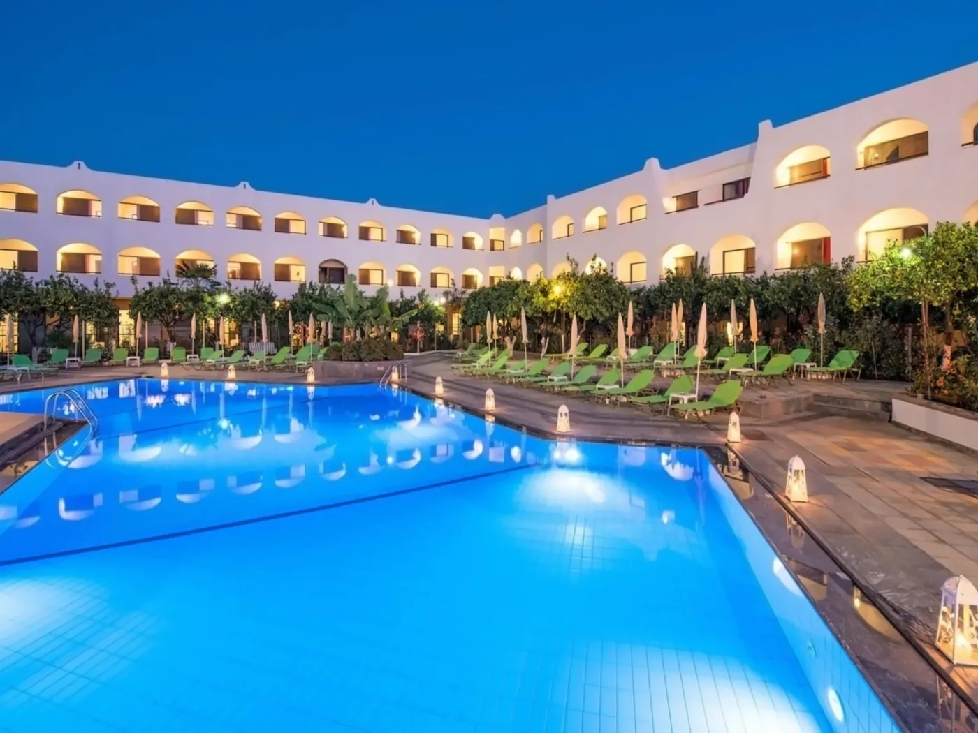 Malia Holidays Hotel