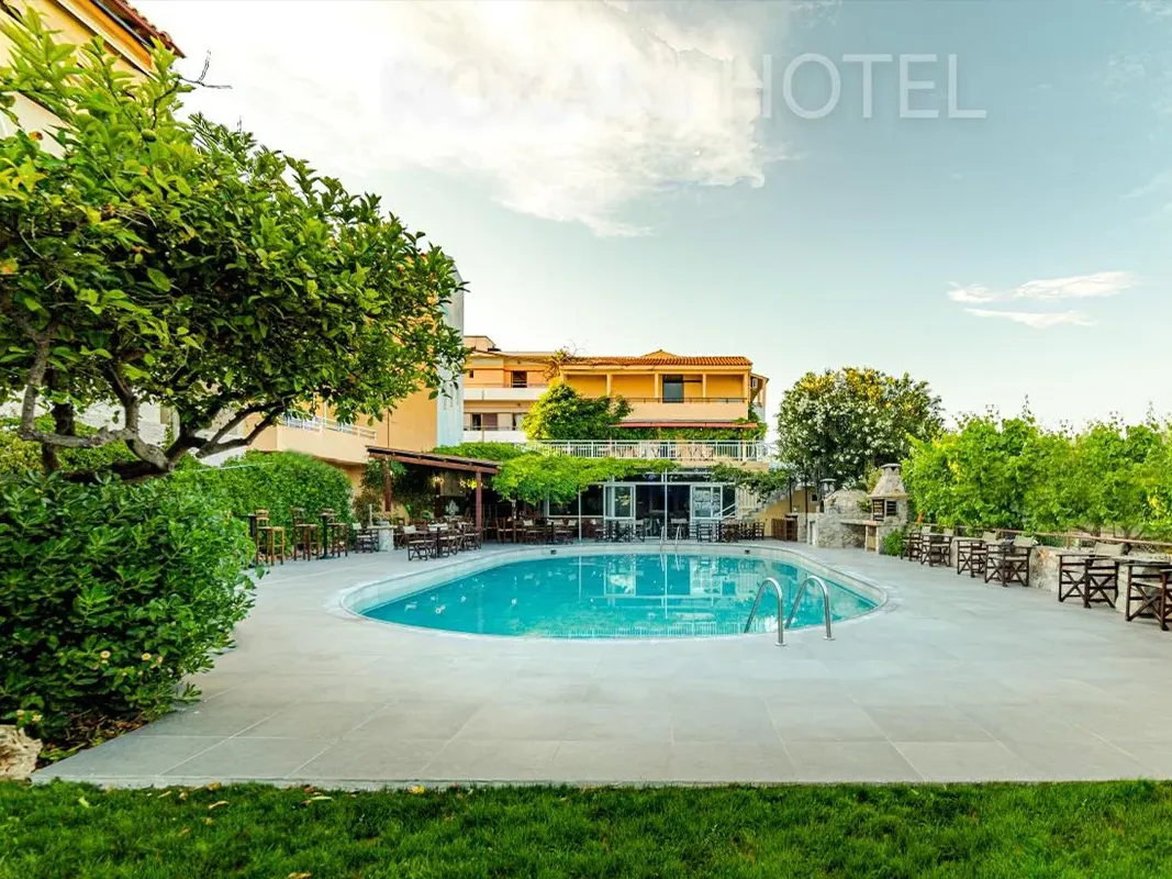Roxani Hotel