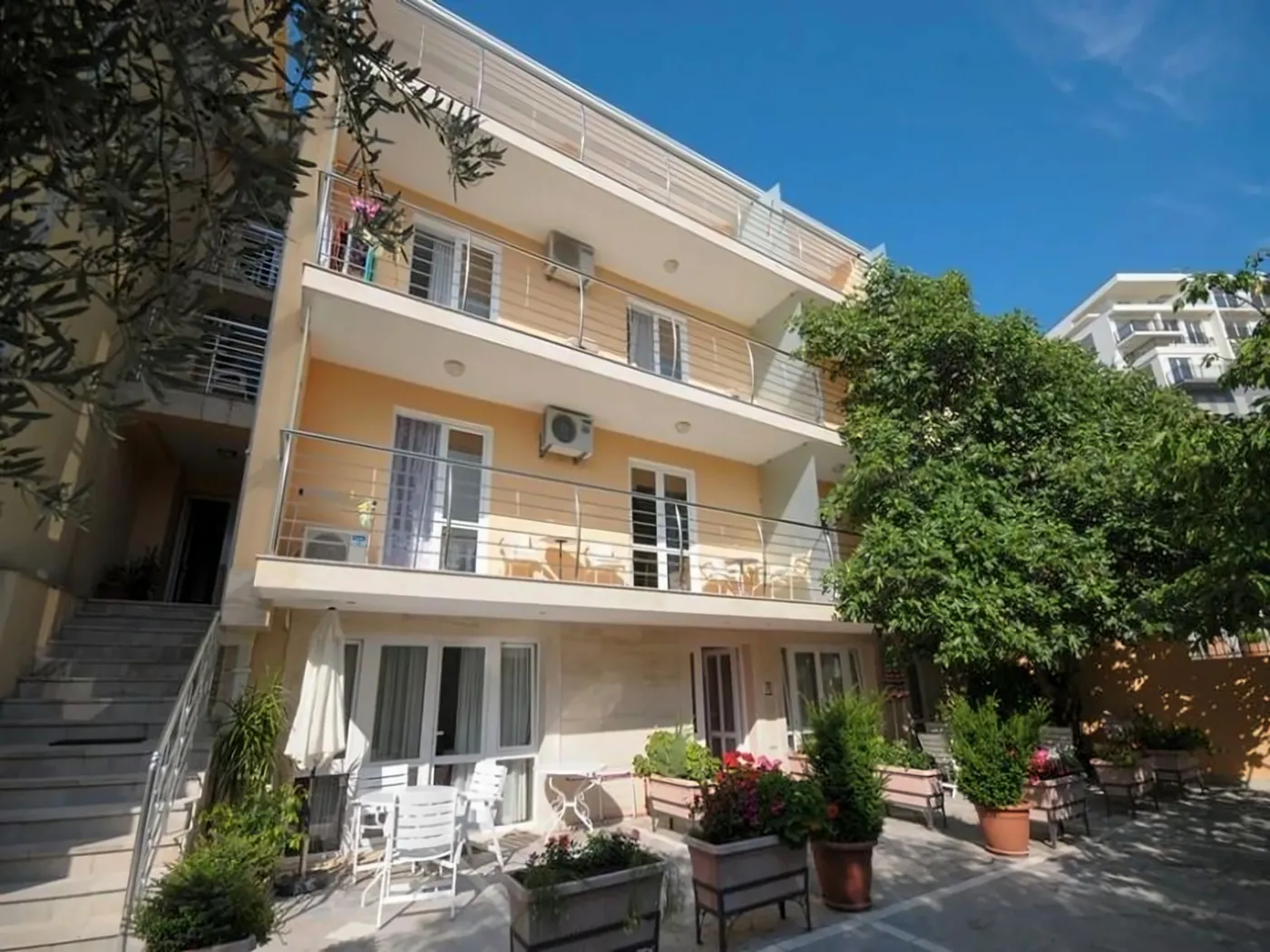 Apartments Sara Lux