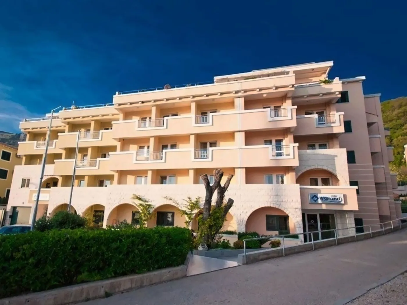 Hotel Wgrand