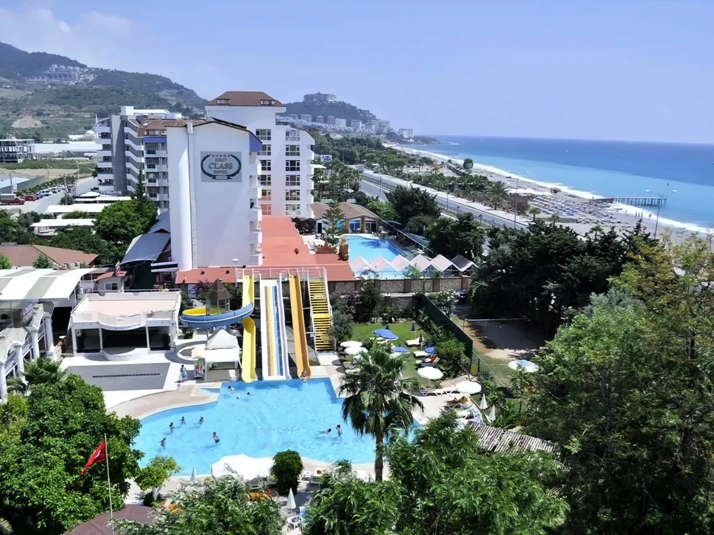 First Class Hotel