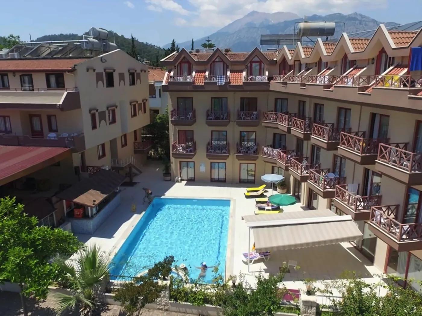 Himeros Beach Hotel