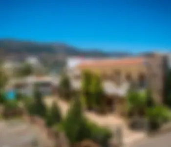 Bella Elena Apartments