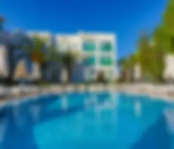 Dragut Point North Hotel